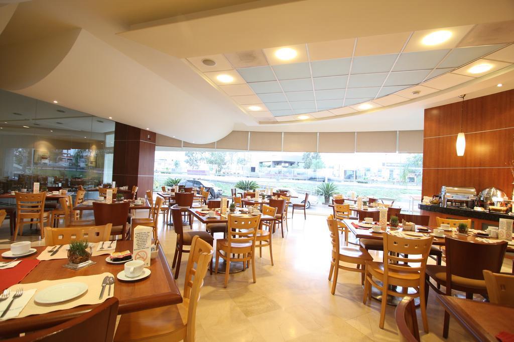 Hotel Mercury Inn Querétaro Εξωτερικό φωτογραφία